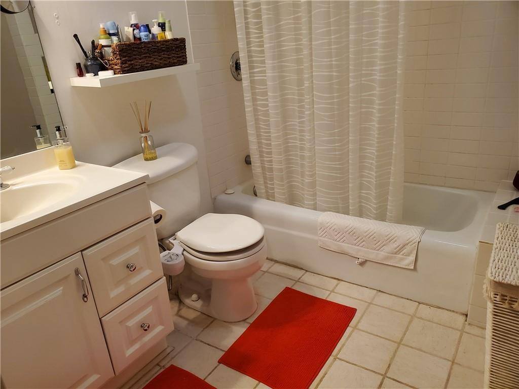 Apartment for rent at 2190 NE 68th St #526, Fort Lauderdale, FL 33308