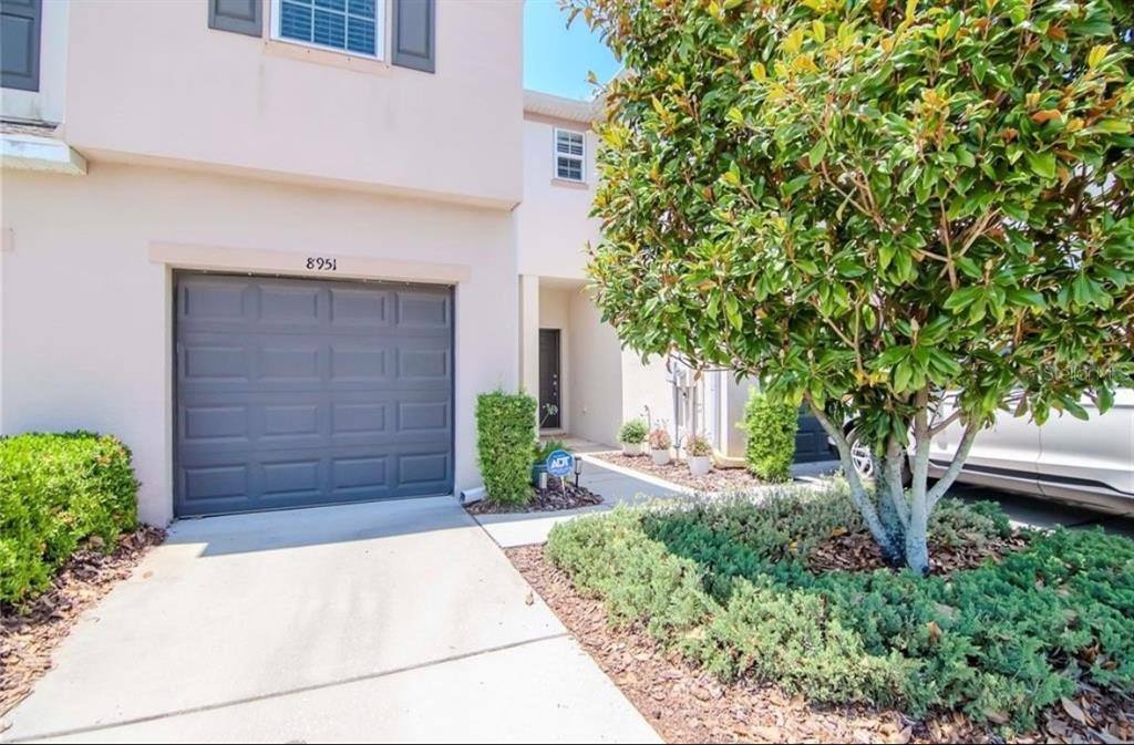 Townhouse for rent at 8951 Turnstone Haven Place, Tampa, FL 33619