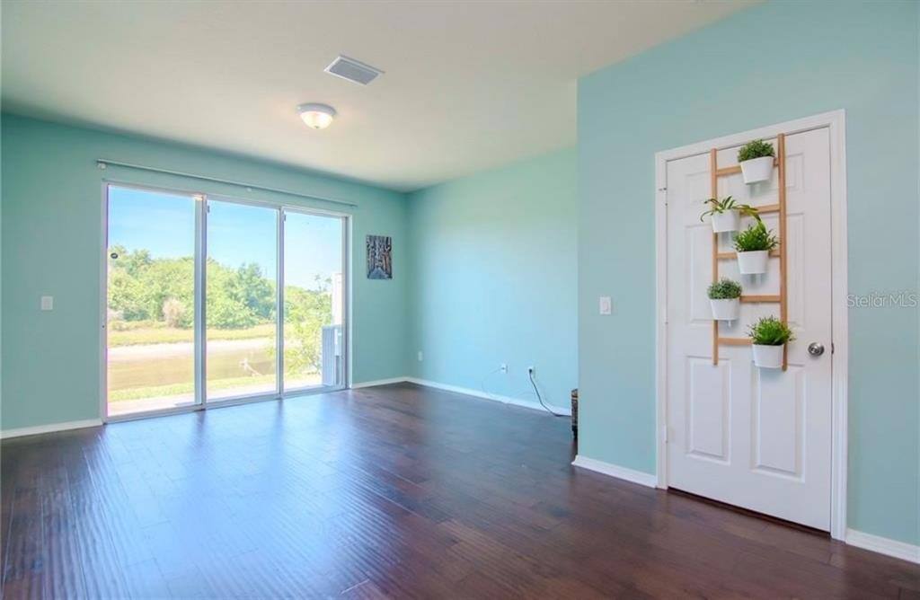 Townhouse for rent at 8951 Turnstone Haven Place, Tampa, FL 33619
