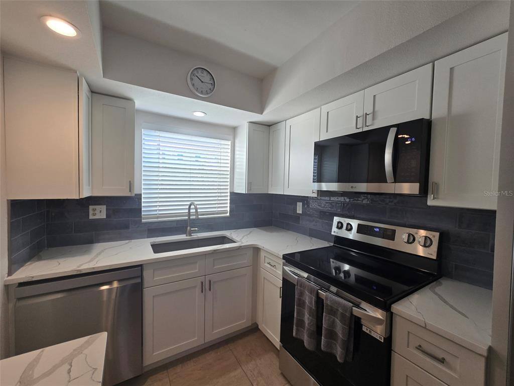 Apartment for rent at 9200 Midnight Pass Rd #10, Sarasota, FL 34242