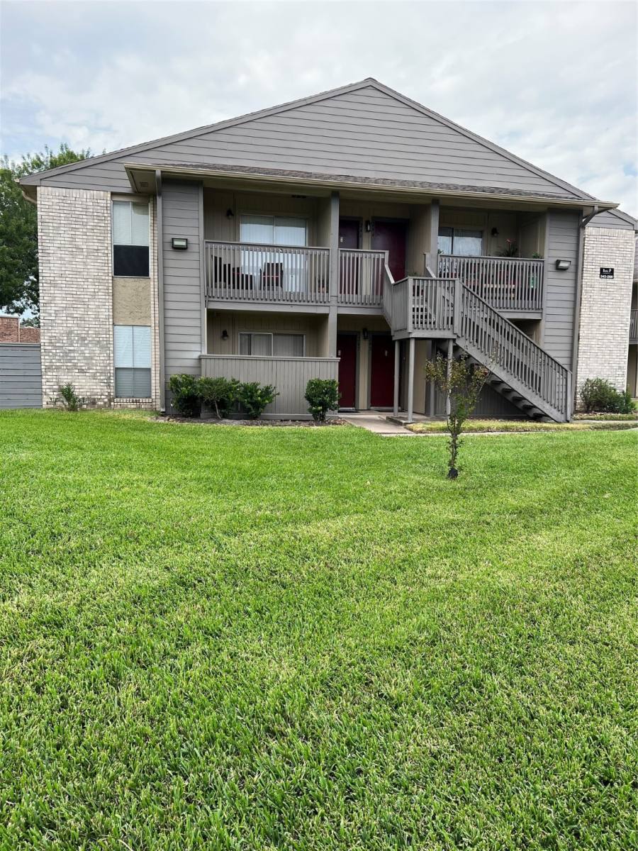 Condo for rent at 1900 Bay Area Blvd #243, Houston, TX 77058
