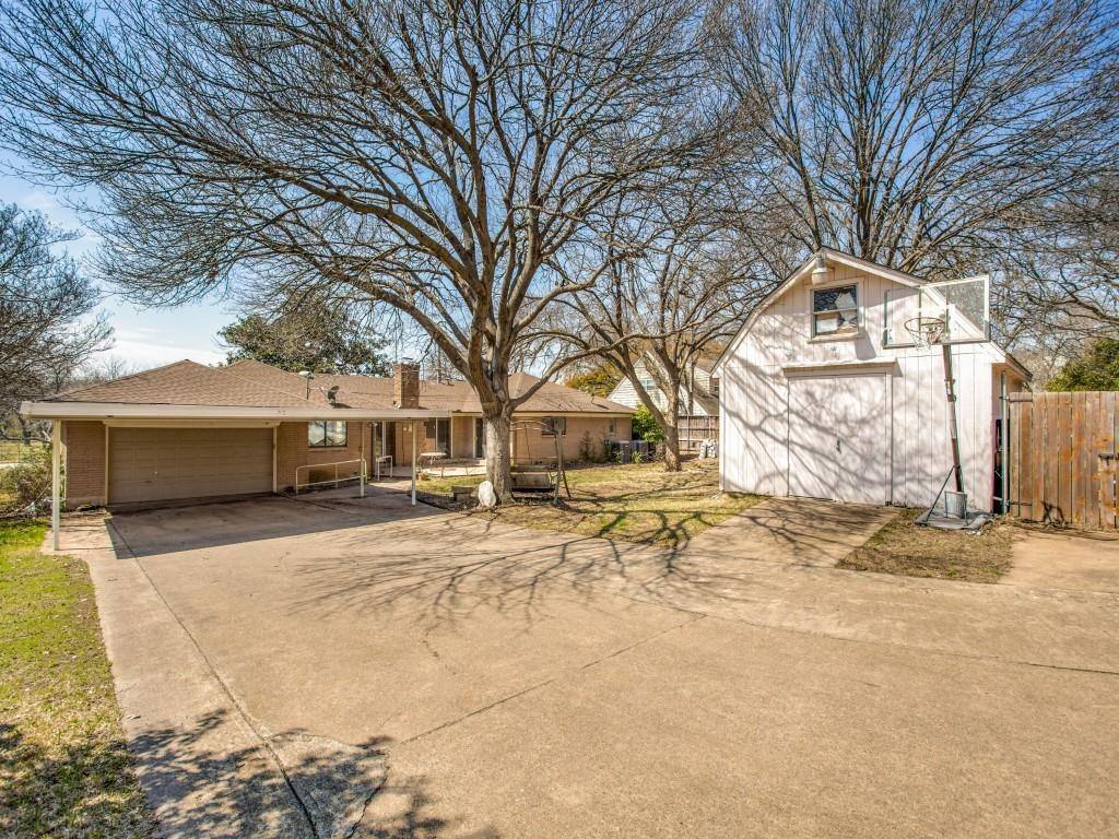 Apartment for rent at 7027 Alpha Rd #1, Dallas, TX 75240