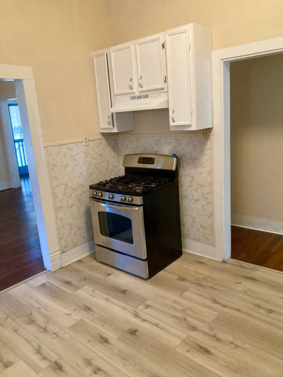 Apartment for rent at 3523 Ave L #3523FRONT, Galveston, TX 77550