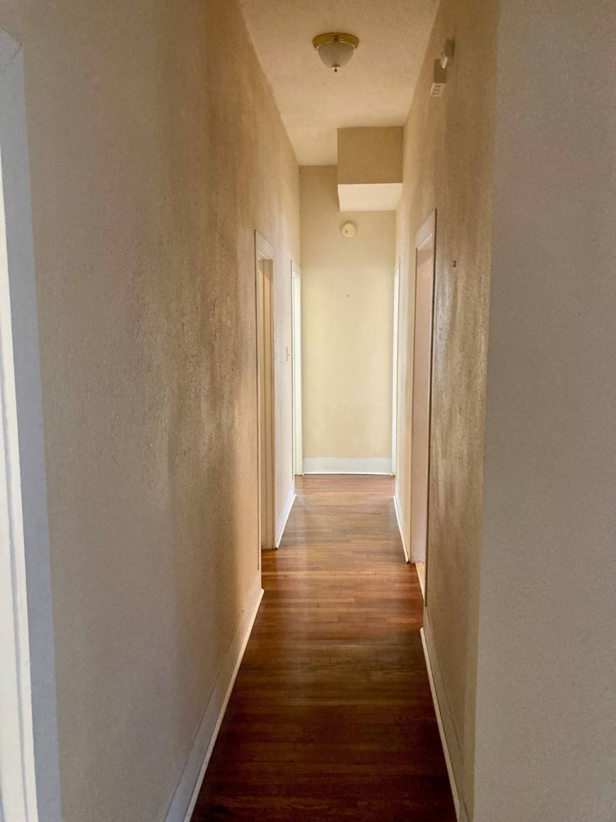 Apartment for rent at 3523 Ave L #3523FRONT, Galveston, TX 77550