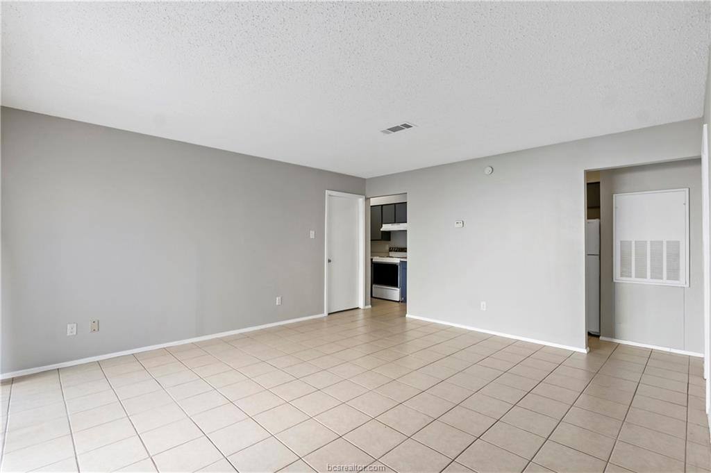 Apartment for rent at 1112 Autumn Circle #1112D, College Station, TX 77840