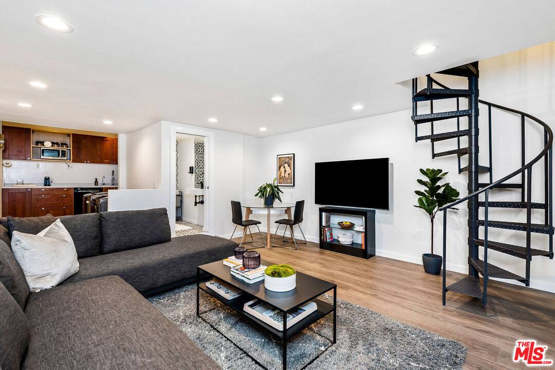 Townhouse for rent at 717 Huntley Dr #717, West Hollywood, CA 90069