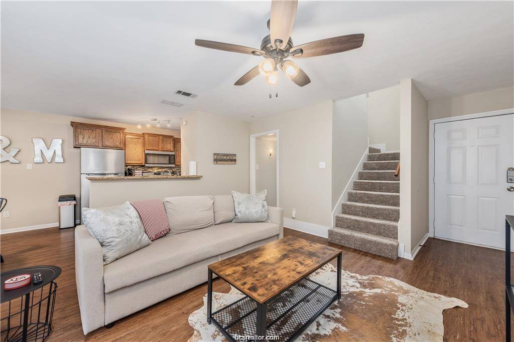 Apartment for rent at 1229 Oney Hervey Dr, College Station, TX 77840