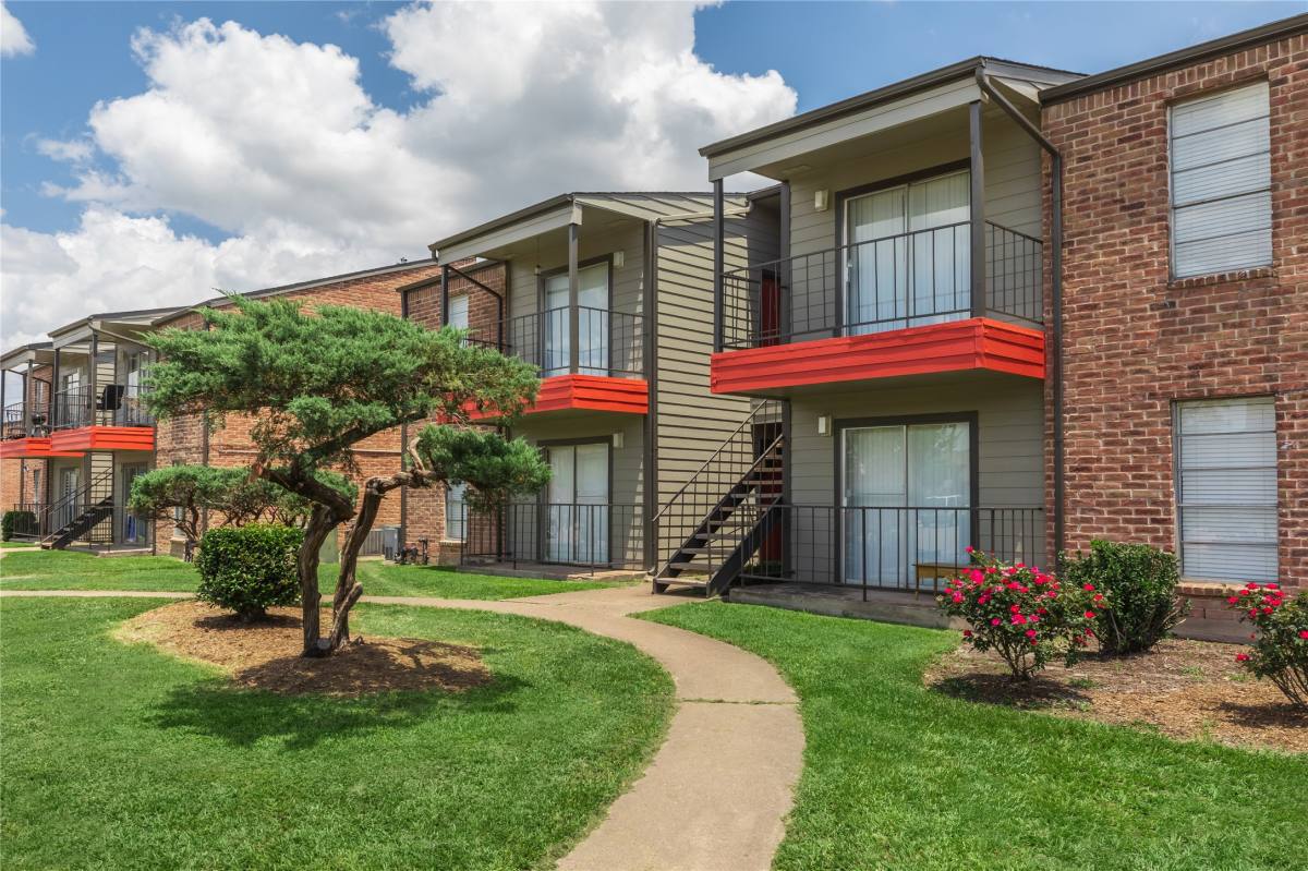 Apartment for rent at 13949 Bammel N Houston Rd #333, Houston, TX 77066