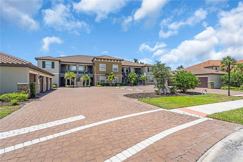 Apartment for rent at 12413 Osorio Court #101, Sarasota, FL 34238