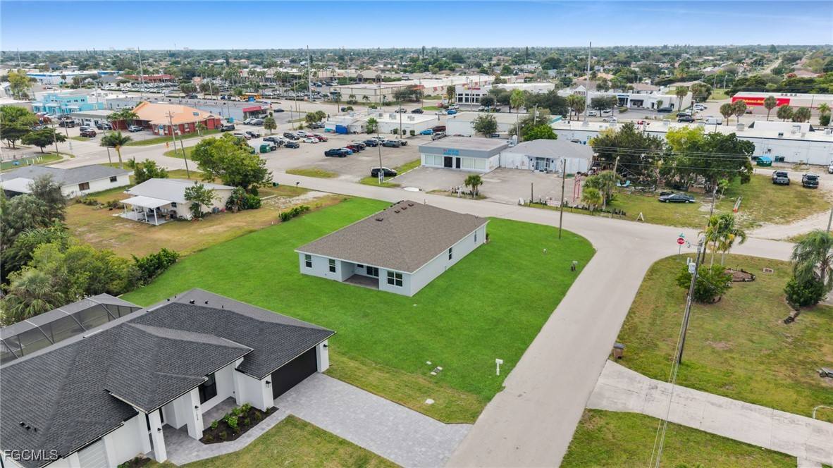 Apartment for rent at 1327 SE 16th Place, Cape Coral, FL 33990