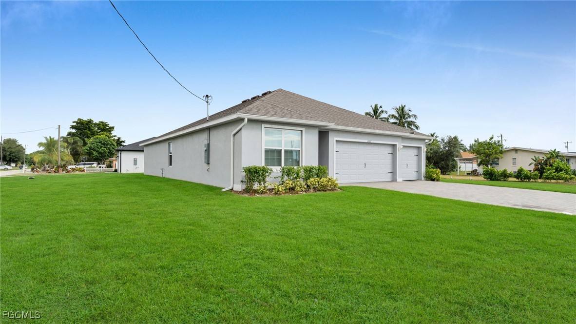 Apartment for rent at 1327 SE 16th Place, Cape Coral, FL 33990