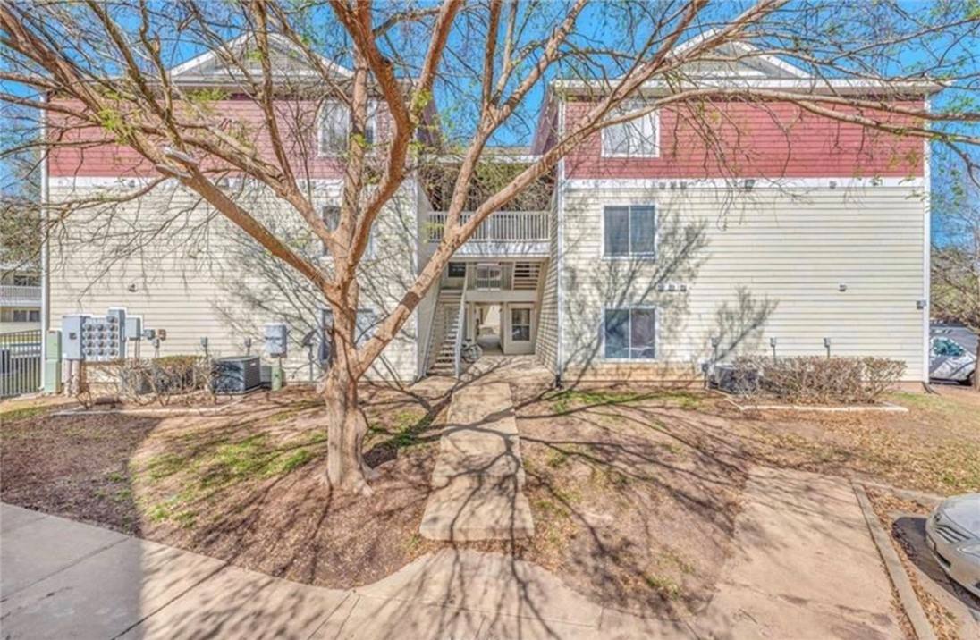 Condo for rent at 521 SW Parkway #103, College Station, TX 77840