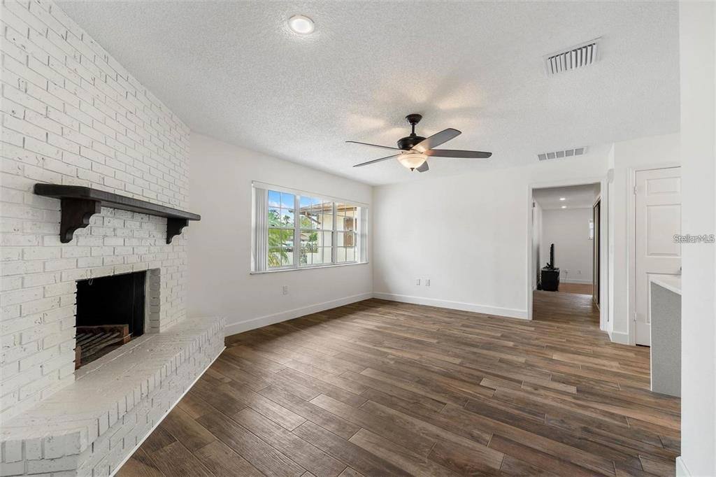 Apartment for rent at 8323 Banyan Blvd, Orlando, FL 32819