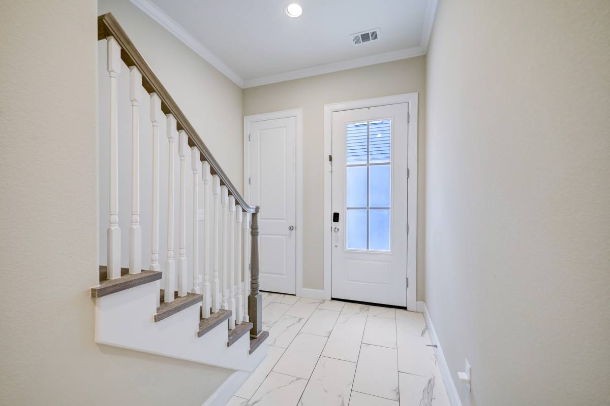 Apartment for rent at 2119 Naomi St #2119A, Houston, TX 77054