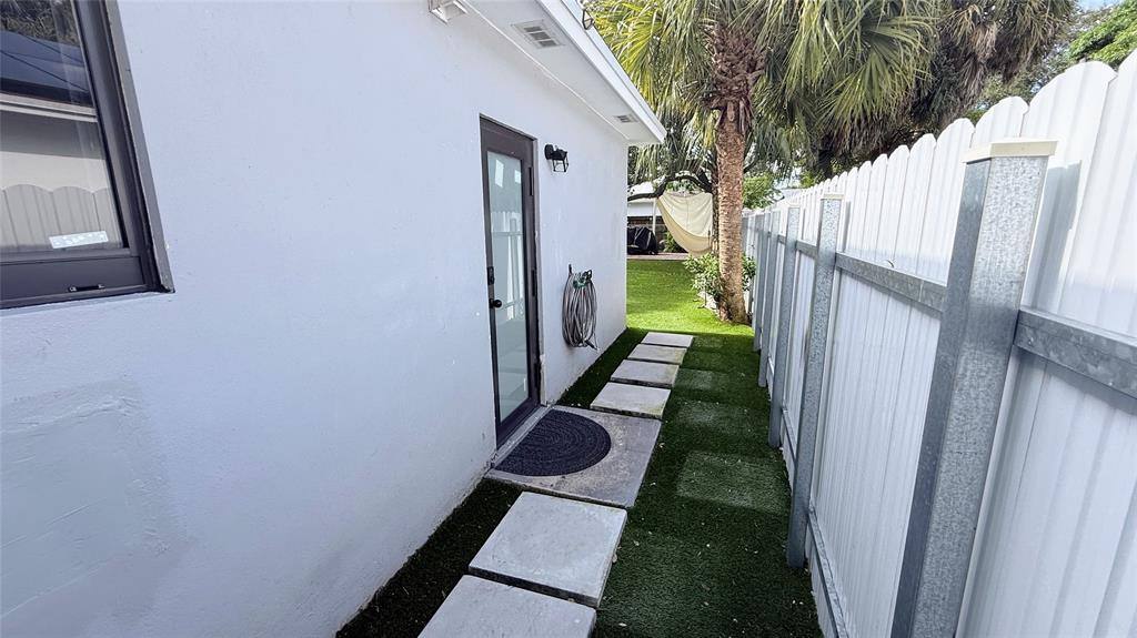 Apartment for rent at 433 NW 15th Way #433, Fort Lauderdale, FL 33311