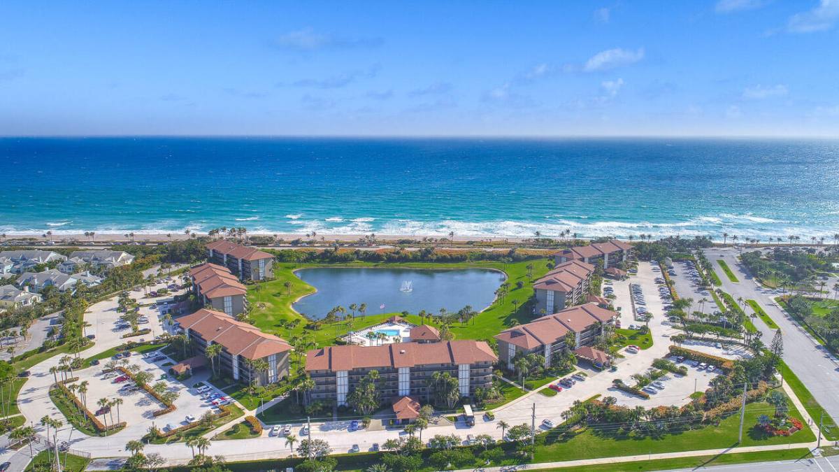 Condo for rent at 301 S Seas Dr #305, Jupiter, FL 33477