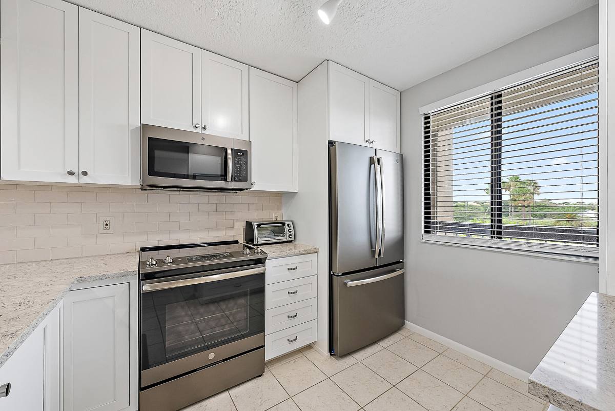 Condo for rent at 301 S Seas Dr #305, Jupiter, FL 33477