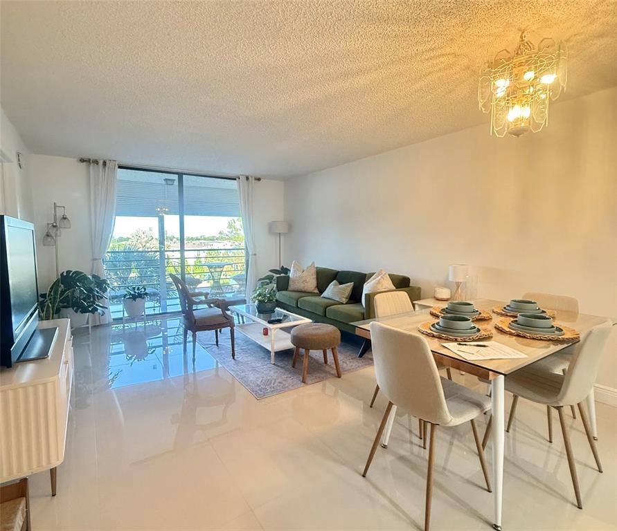 Apartment for rent at 4640 Lucerne Lakes Blvd W #402, Lake Worth, FL 33467