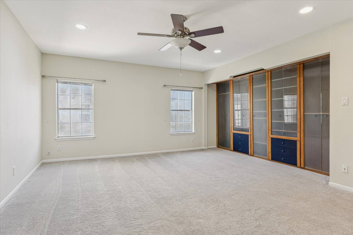 Townhouse for rent at 2968 Holly Hall St, Houston, TX 77054