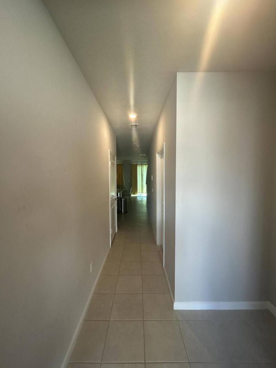 Apartment for rent at 5630 Enclave Dr, West Palm Beach, FL 33407