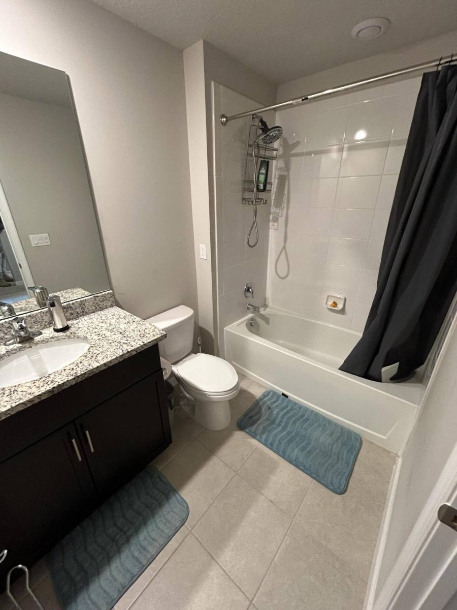 Apartment for rent at 5630 Enclave Dr, West Palm Beach, FL 33407