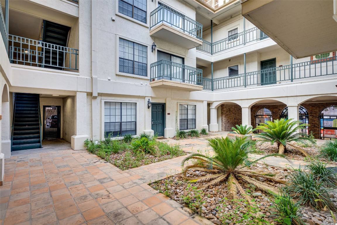 Apartment for rent at 1908 San Antonio St #306, Austin, TX 78705
