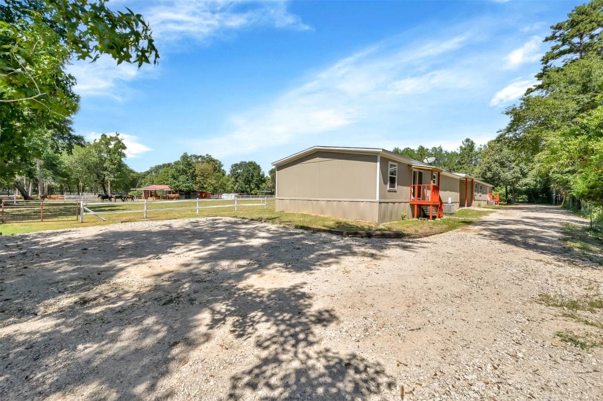 Apartment for rent at 26768 A Dobbin-Huffsmith Rd, Magnolia, TX 77354