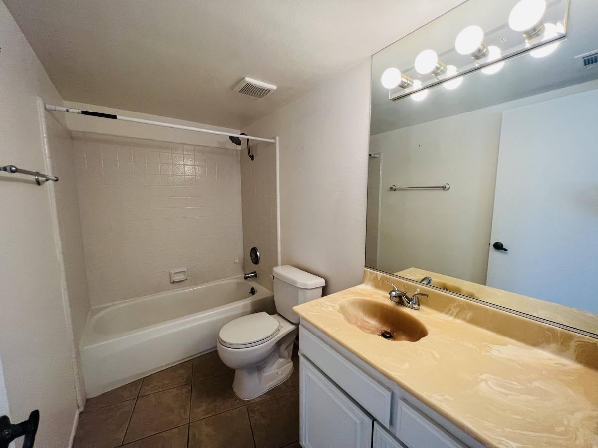 Condo for rent at 35615 Paseo Circulo E, Cathedral City, CA 92234