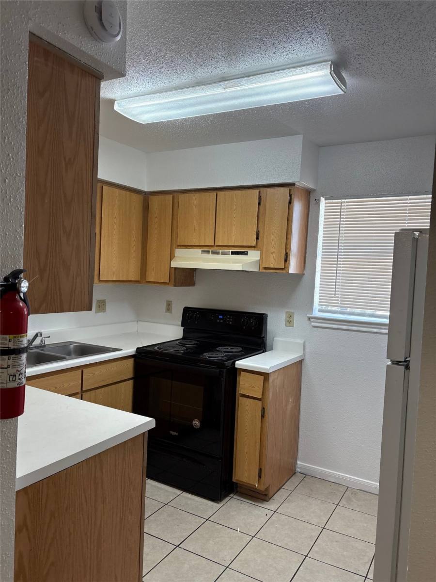 Apartment for rent at 7201 Hallshire Dr #222, Houston, TX 77016