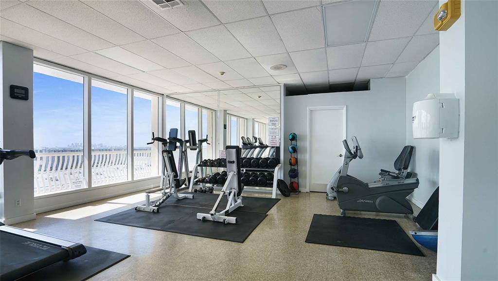 Apartment for rent at 4020 Galt Ocean Dr #107, Fort Lauderdale, FL 33308