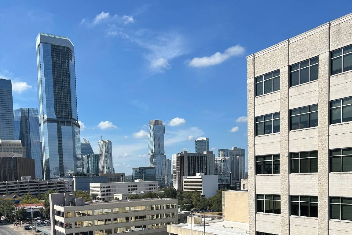 Apartment for rent at 1122 Colorado St #1101, Austin, TX 78701