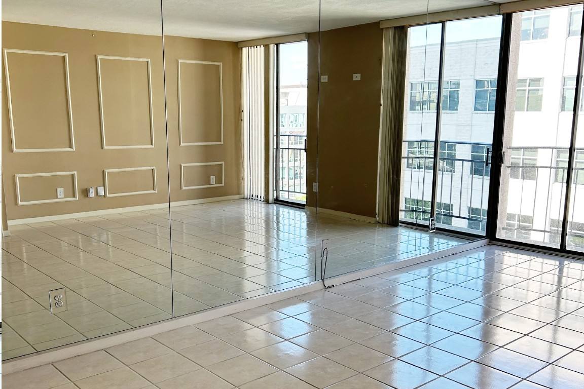 Apartment for rent at 1122 Colorado St #1101, Austin, TX 78701