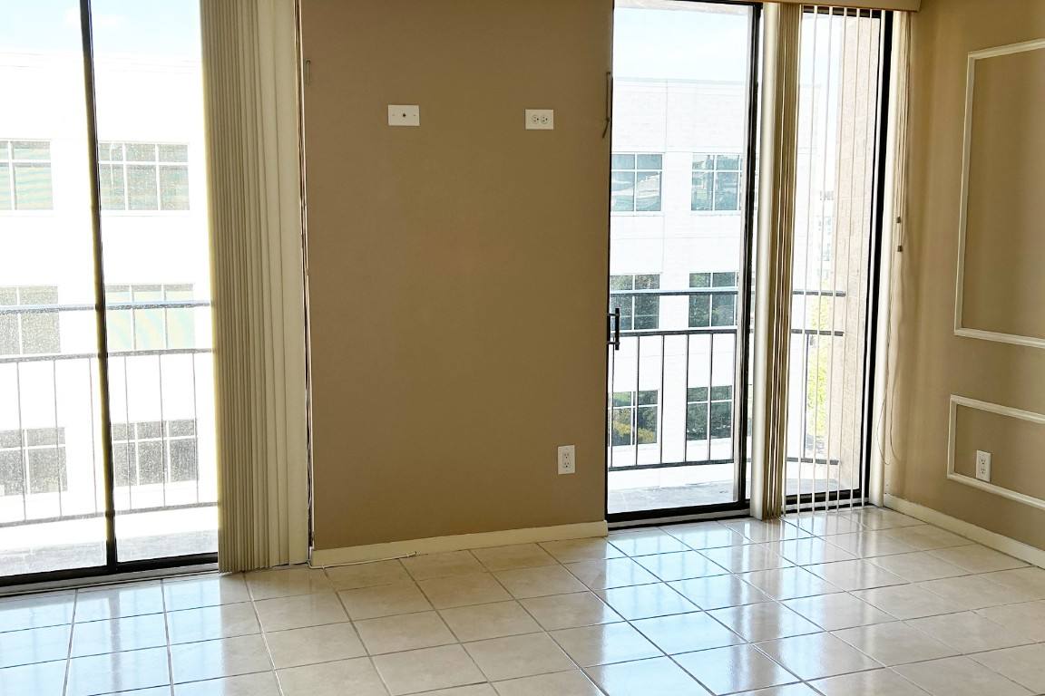 Apartment for rent at 1122 Colorado St #1101, Austin, TX 78701