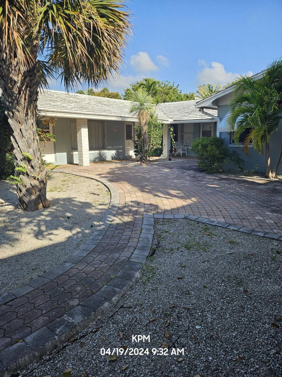 Apartment for rent at 115 Bravado Lane #115-4, West Palm Beach, FL 33404