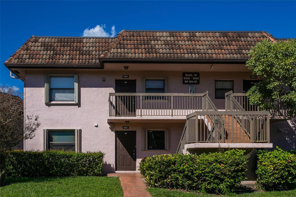 Apartment for rent at 10557 NW 10th St #101, Hollywood, FL 33026