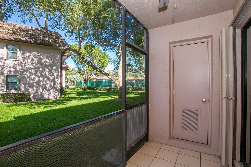 Apartment for rent at 10557 NW 10th St #101, Hollywood, FL 33026