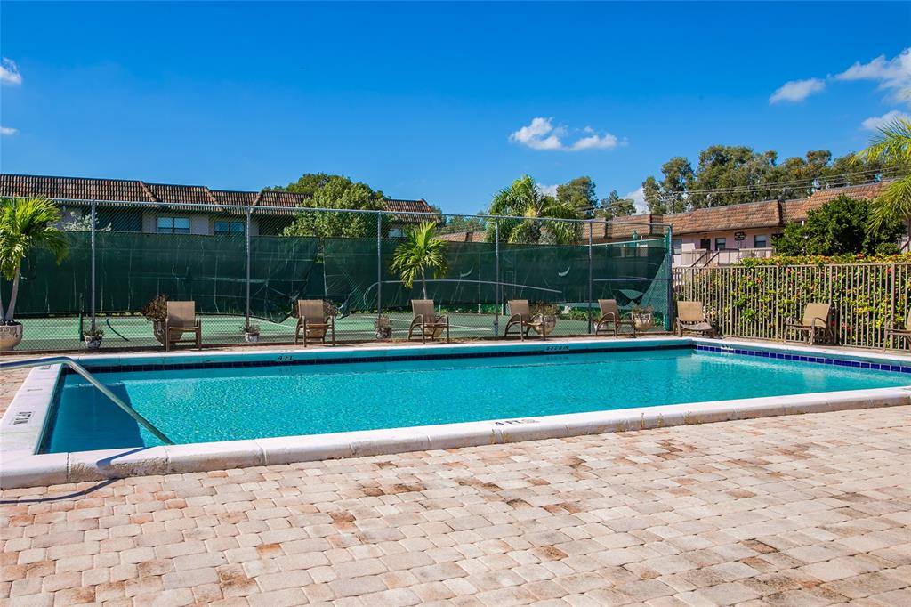 Apartment for rent at 10557 NW 10th St #101, Hollywood, FL 33026