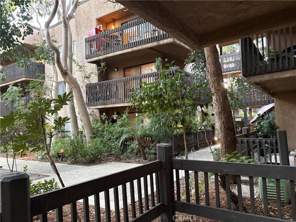 Condo for rent at 22100 Burbank Blvd #22100106A, Woodland Hills, CA 91367