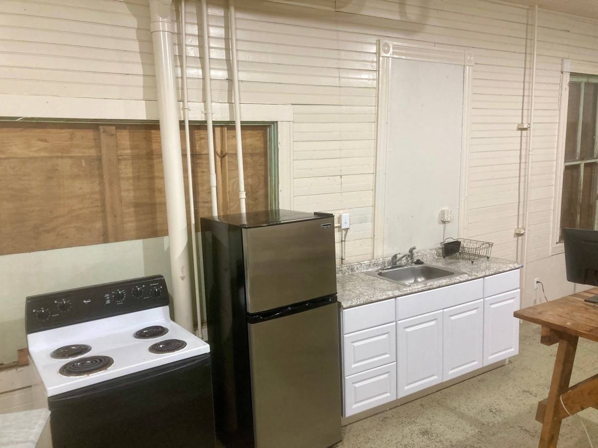 Apartment for rent at 902 Church St #902, Galveston, TX 77550