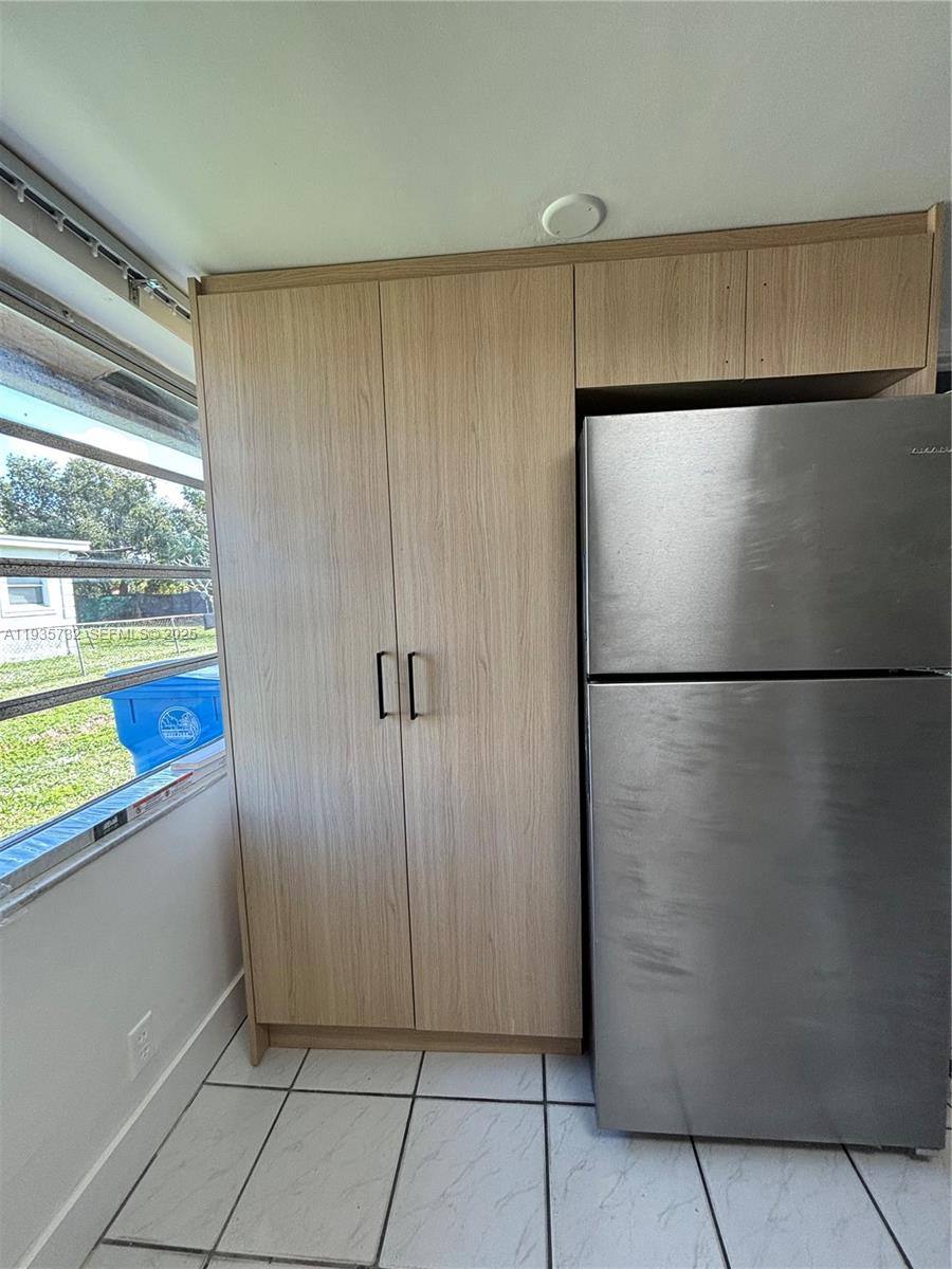 Apartment for rent at 5904 SW 27th St #5904S, Hollywood, FL 33023