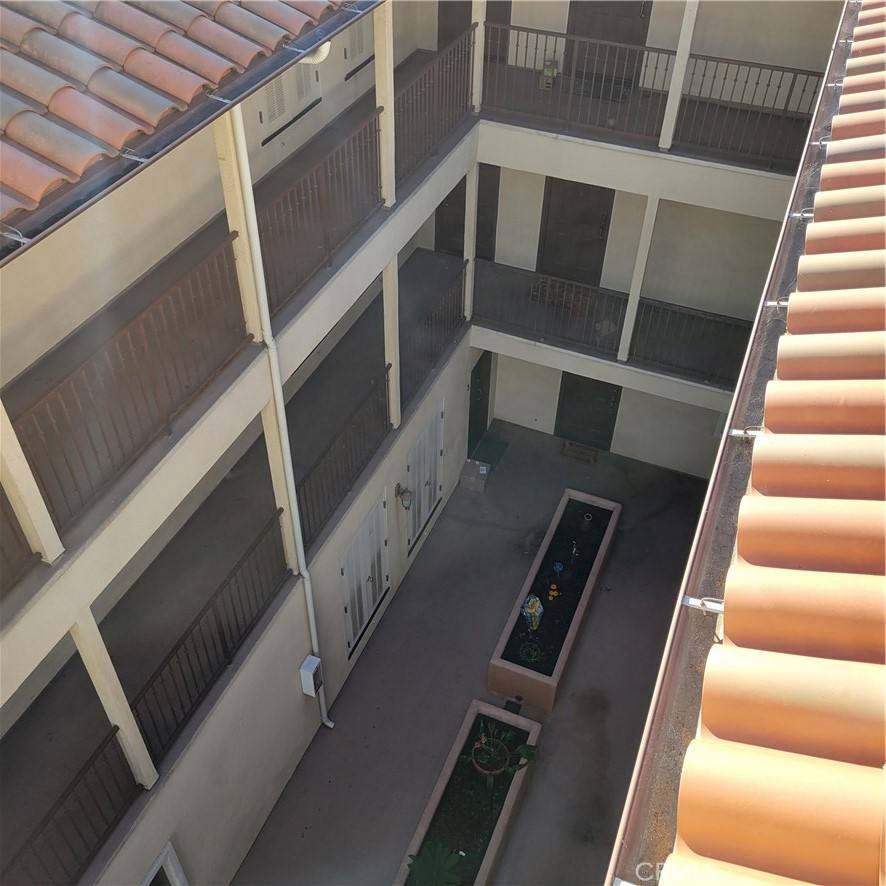 Apartment for rent at 815 S Grand Ave #815-7, San Pedro, CA 90731