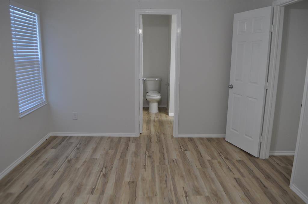 Apartment for rent at 2360 Murphy Court, Waxahachie, TX 75165