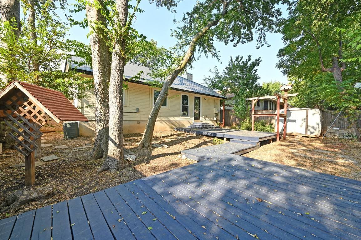 Apartment for rent at 5304 China Berry Rd, Austin, TX 78744