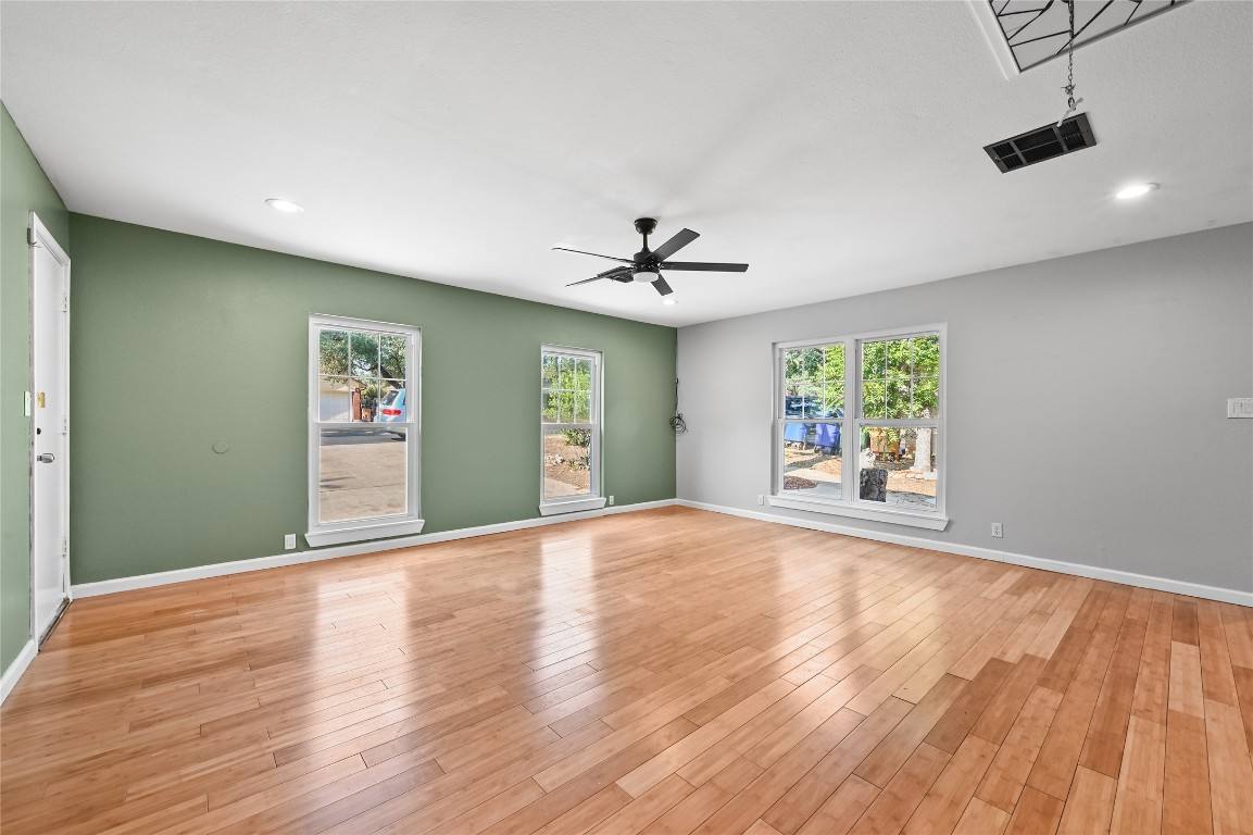 Apartment for rent at 5304 China Berry Rd, Austin, TX 78744
