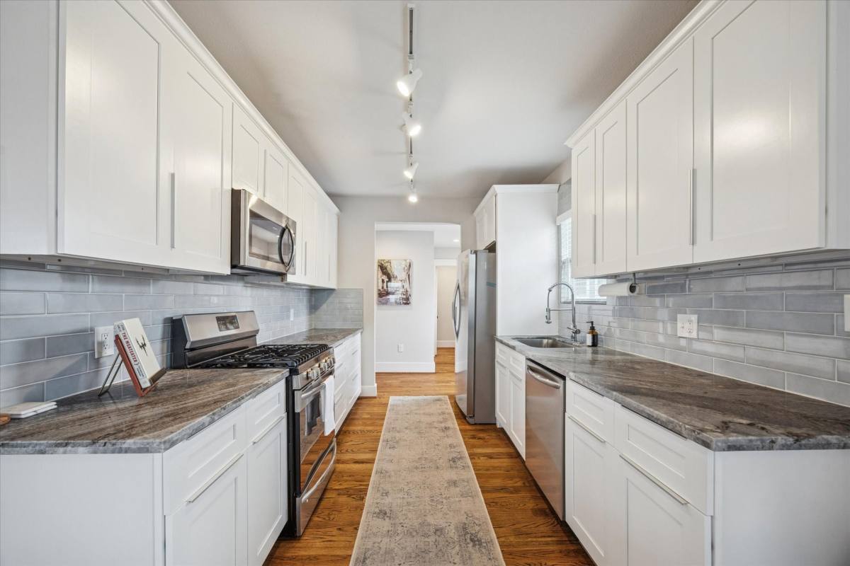 Apartment for rent at 4605 Fisk St, Houston, TX 77009