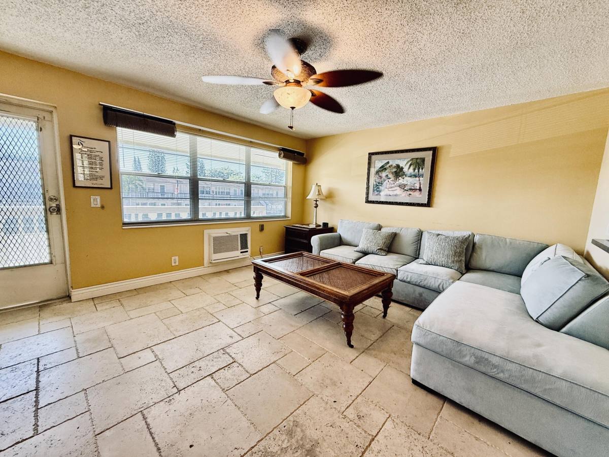 Apartment for rent at 159 Sussex H #159, West Palm Beach, FL 33417