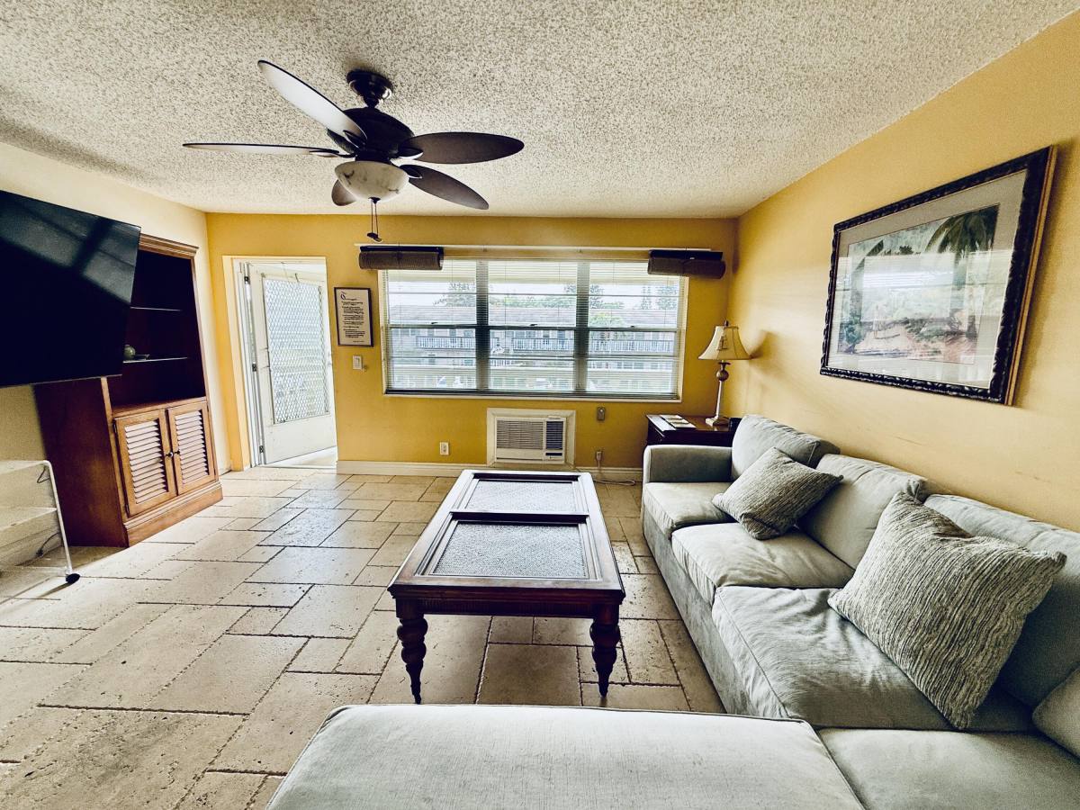 Apartment for rent at 159 Sussex H #159, West Palm Beach, FL 33417
