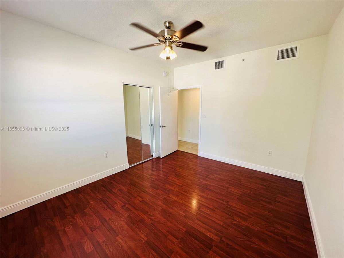 Apartment for rent at 118 Zamora Ave #308, Miami, FL 33134