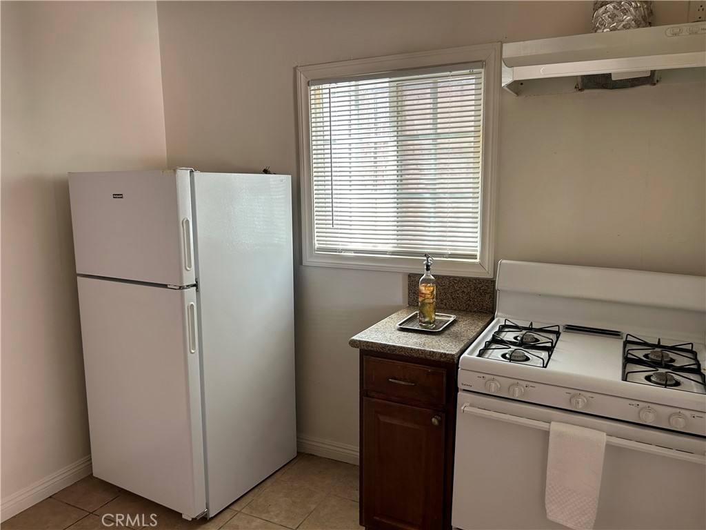 Apartment for rent at 7049 Alabama Ave, Canoga Park, CA 91303