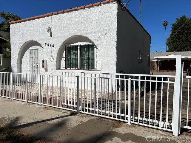 Apartment for rent at 7049 Alabama Ave, Canoga Park, CA 91303